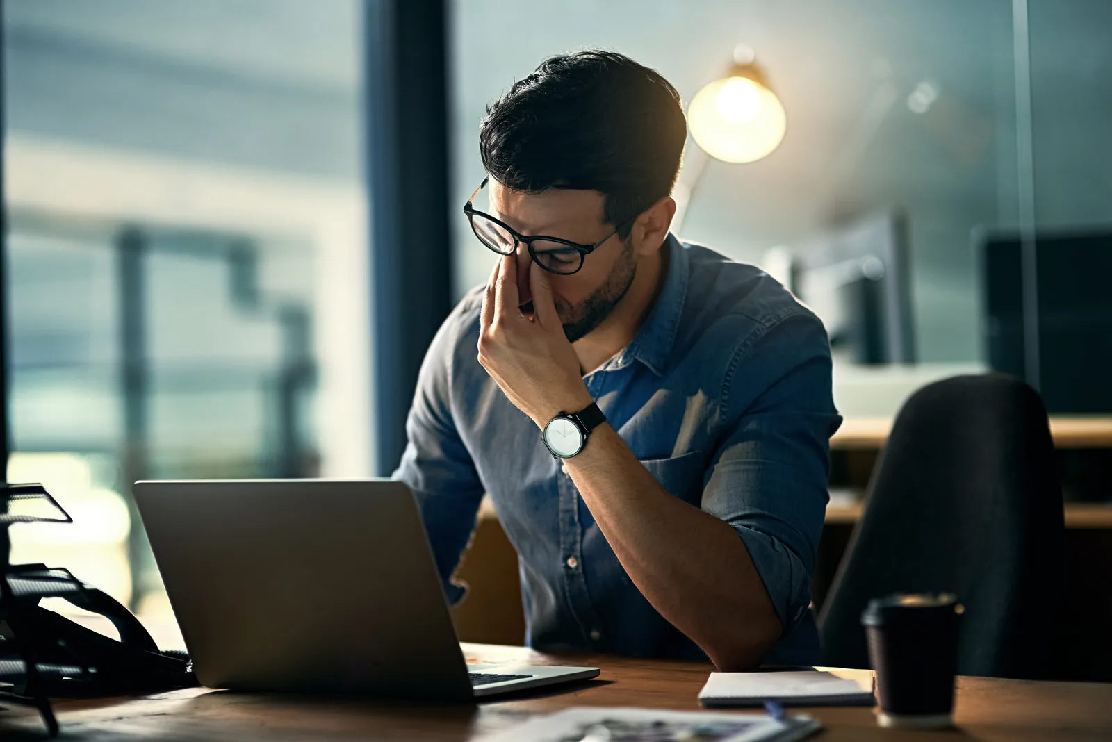 Stress au travail : à partir de quand arrêter de se dire que c'est normal ?